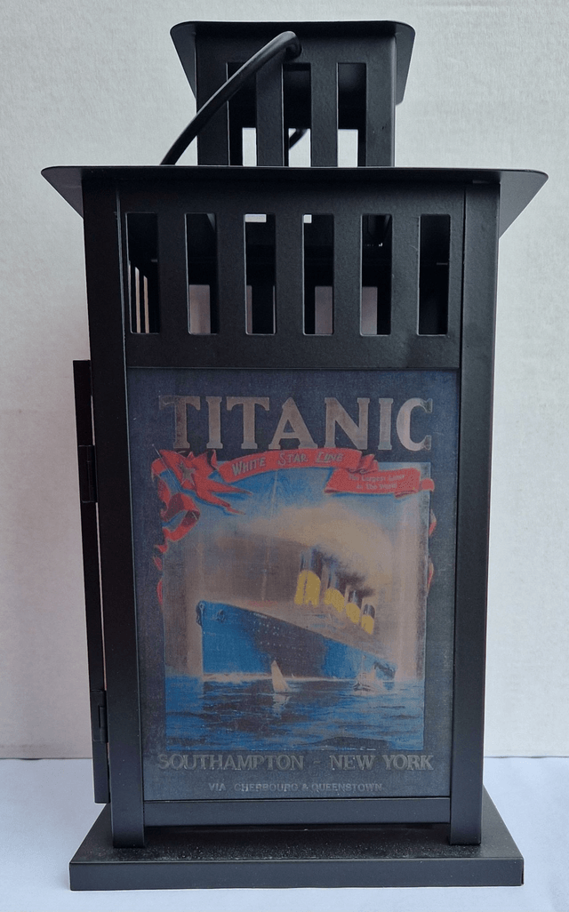 Titanic lantern
