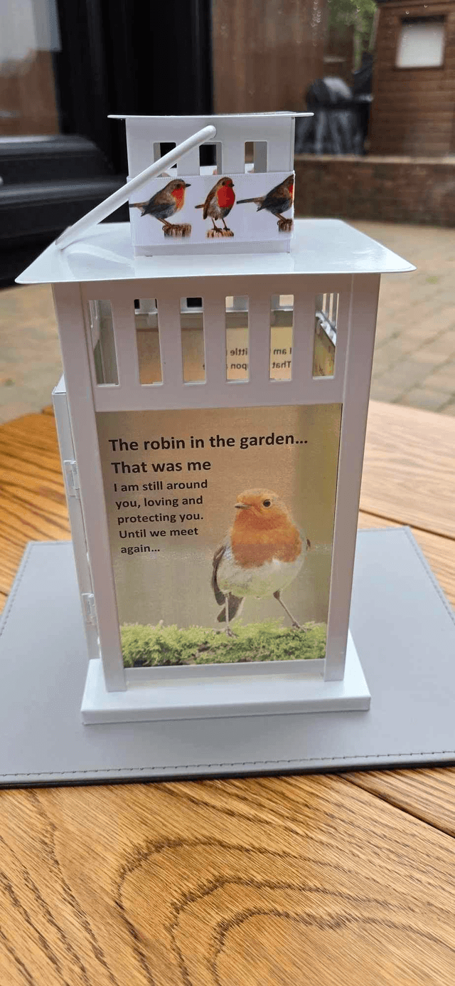 Robin Themed  Memorial Lantern