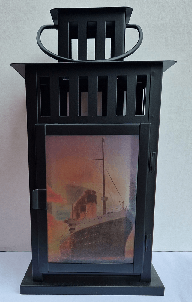 Titanic lantern
